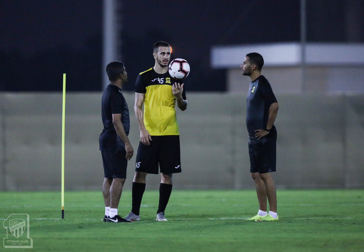 المركز الإعلامي/تقرير 📝📸النمور اليوم الجمعة من الامارات 