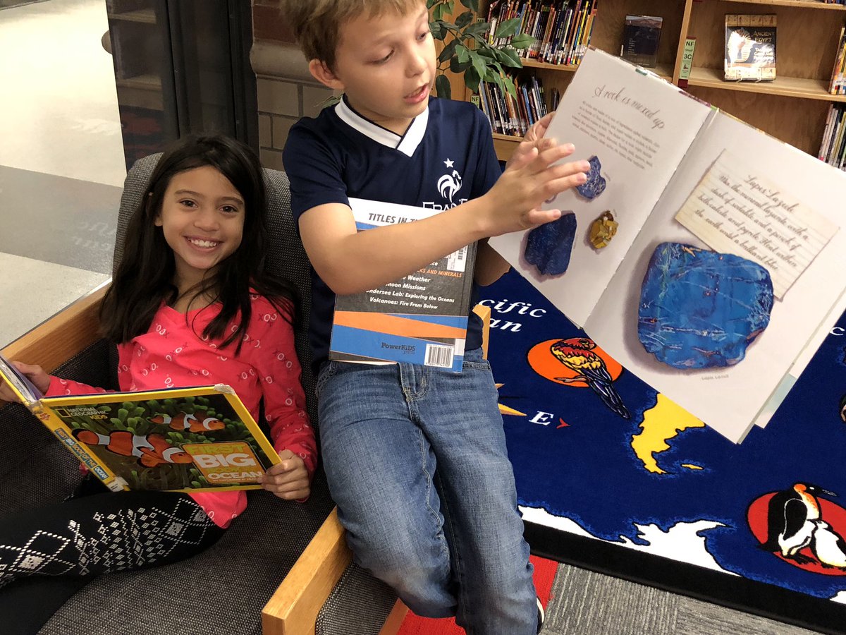 christa0511's tweet photo. Loving my 3rd grade readers! Learning the nonfiction genre and the Dewey Decimal system. @Boone_County @UnleashTheWilde #Boone2020 https://t.co/xDMPbKpgdY