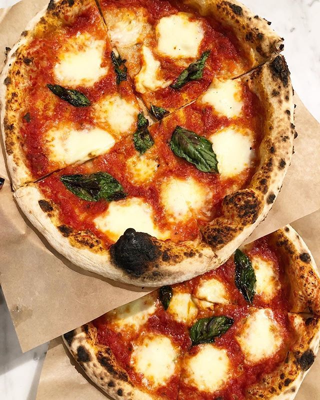 • Grand Opening Alert / Contest Below • Neapolitan Margherita Pizza (Taster: @tastetoronto) #tastetoronto
_
Pi Co is hosting a FREE pizza grand opening at their new location (130 Spadina Ave) on October 2nd! To celebrate, we’re giving away a $150 @pi_co_pizza gift card - her…