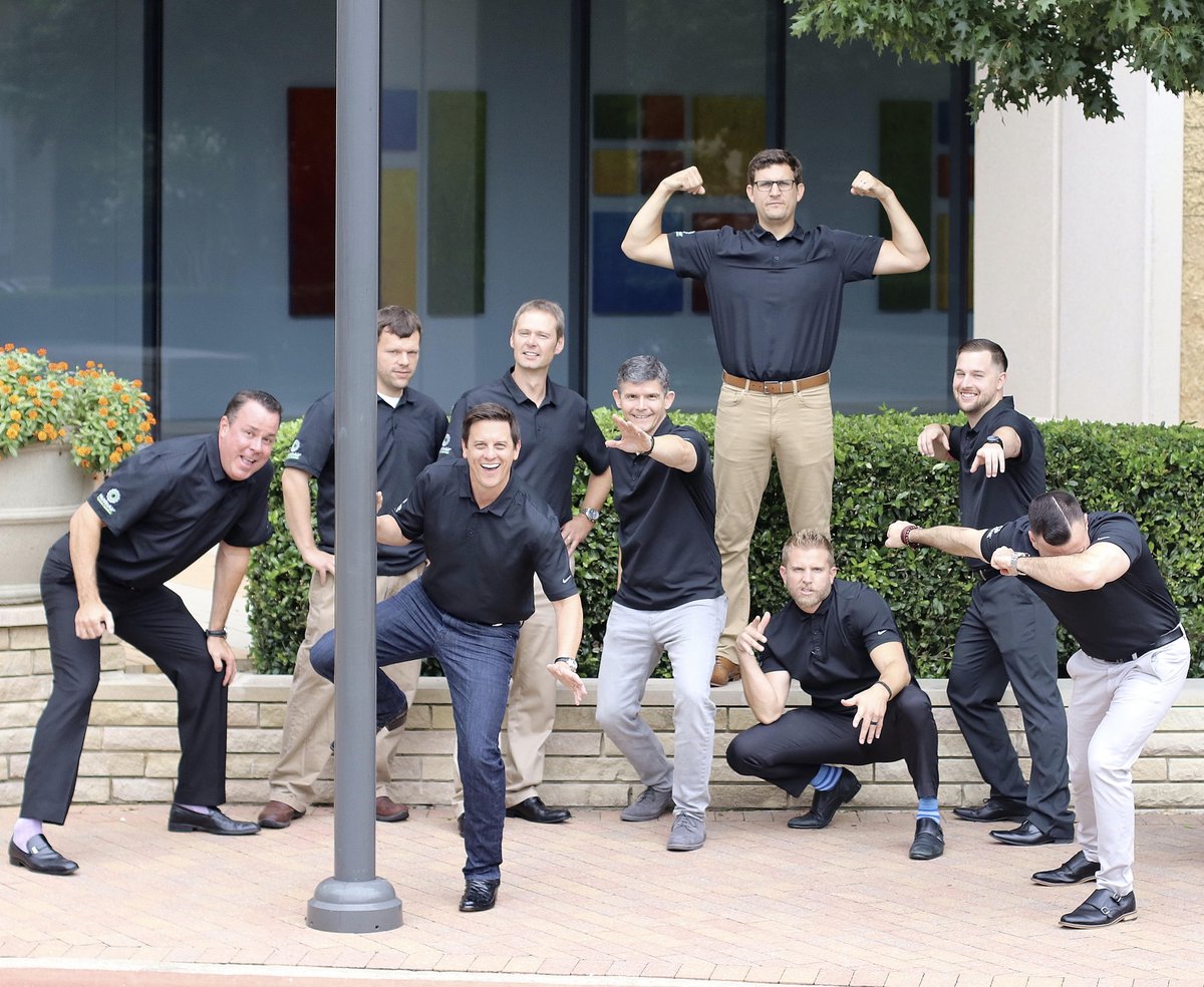 NuVinAir's tweet photo. The #Nu way to take a corporate group shot. #workhardplayharder #NuVinAir #NuClean #JoinTheMovement https://t.co/Cusv3ckx4R