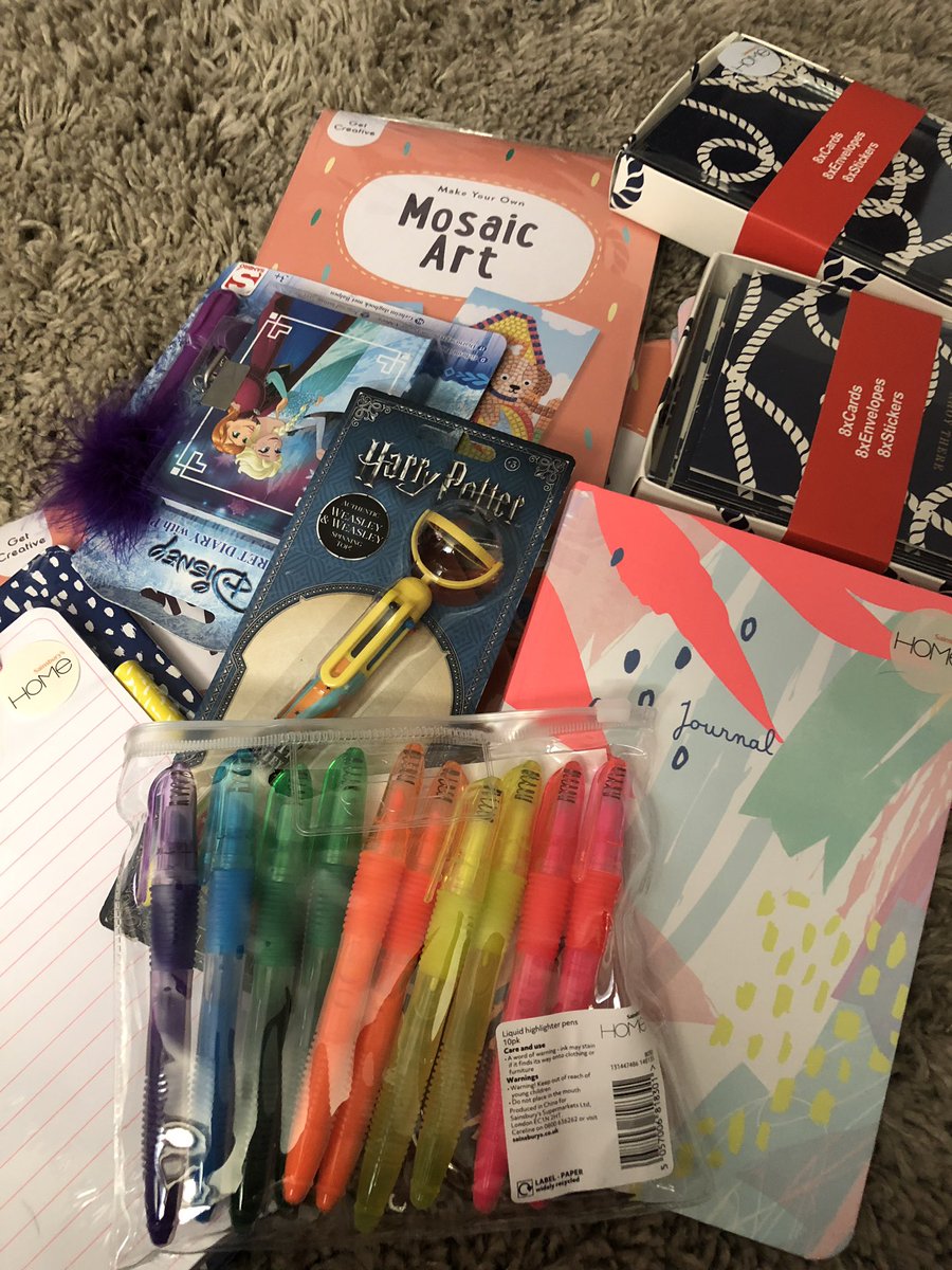 morellohope's tweet photo. Not obsessed with stationary honest but sale #Xmas #letsgo https://t.co/n88VnAdEmI