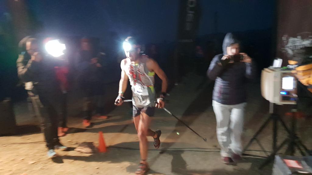 trailrunningrvw's tweet photo. Es tercero @Fer_Sagredo de @Dynafit_es en la Nit Pirineu @UltraPirineu 2018
#SUP18 https://t.co/fWc5LxtJjB
