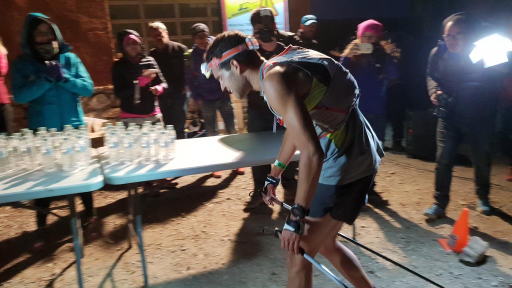 trailrunningrvw's tweet photo. Es tercero @Fer_Sagredo de @Dynafit_es en la Nit Pirineu @UltraPirineu 2018
#SUP18 https://t.co/fWc5LxtJjB