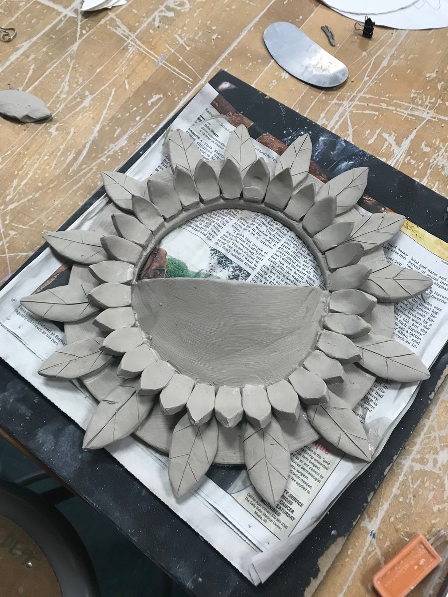 KilninIt's tweet photo. Wall pockets are coming together!!!   Way to go Laynee!! https://t.co/i2tS15zBB6