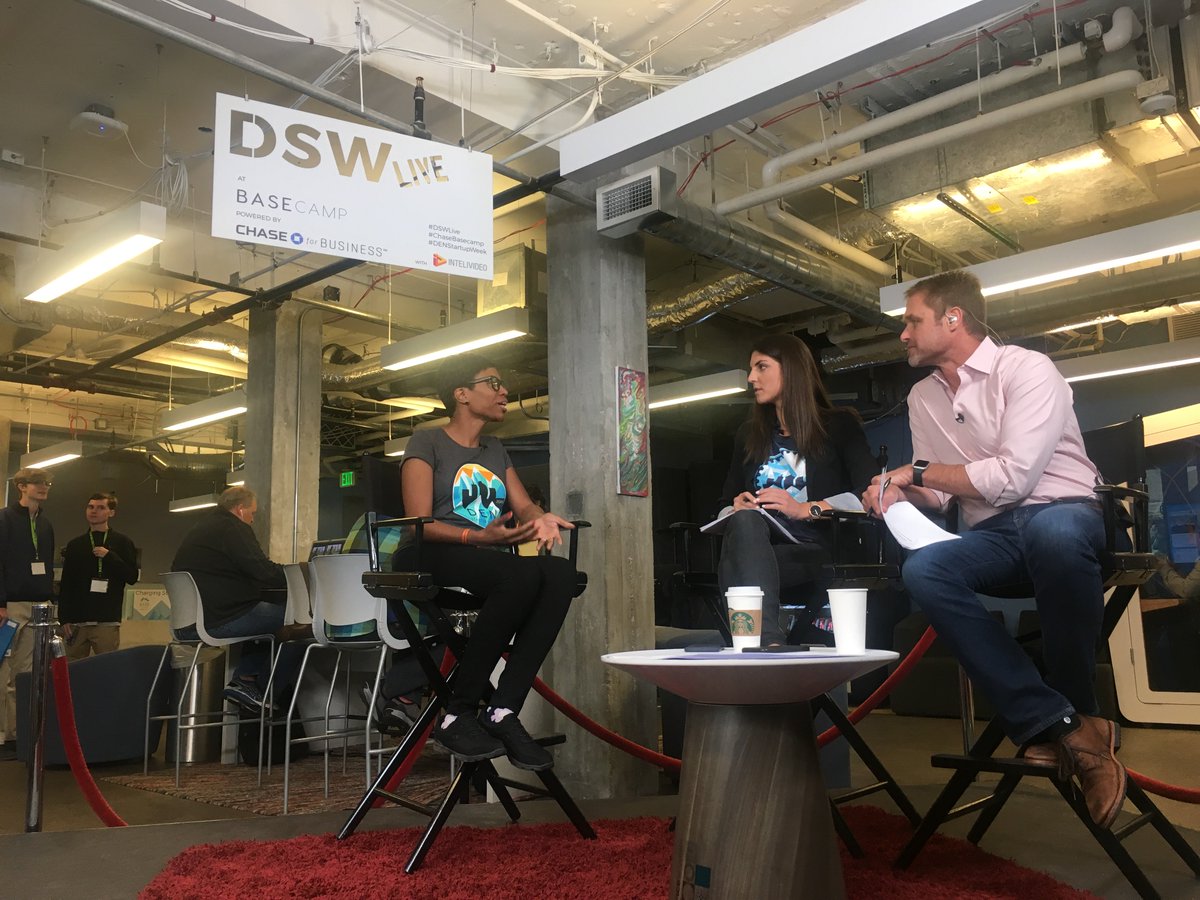 COStartupWeek's tweet photo. Thank you for joining us for #DSWLive, @oliviaomega! You're an incredible representative for women making it happen in the startup world. #DENStartupWeek #Denver #Colorado https://t.co/b84w8JDWGl