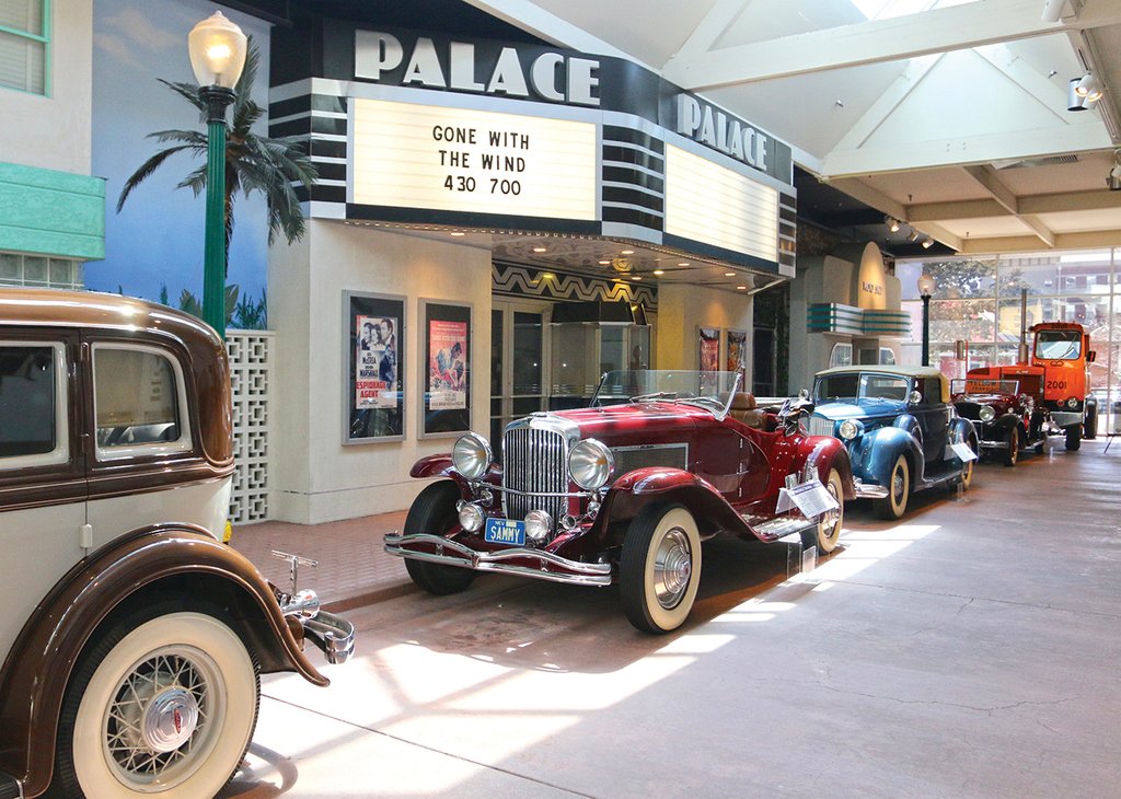 Reno's acclaimed national automobile museum shines thanks to an avid collector and generous gift. 

Read more about Reno's automobile museum:
tahoequarterly.com/features/road-…