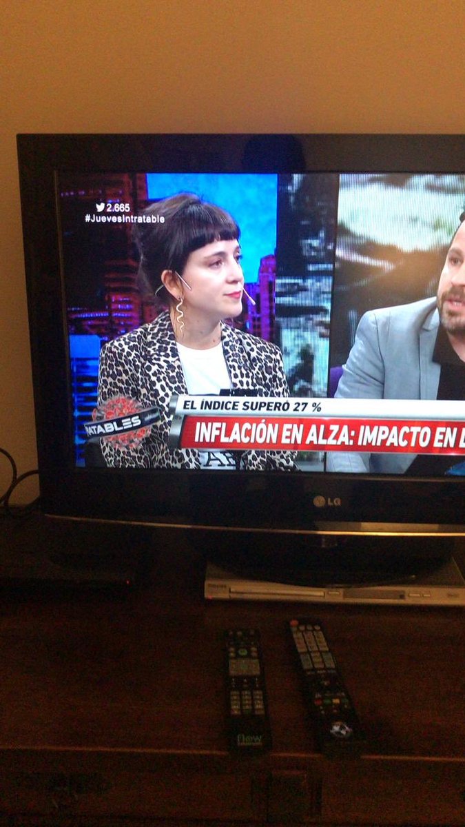 miltonfriedman5's tweet photo. Tenemos ecopelea del año? #mf2018. https://t.co/WO5c2PCM4J