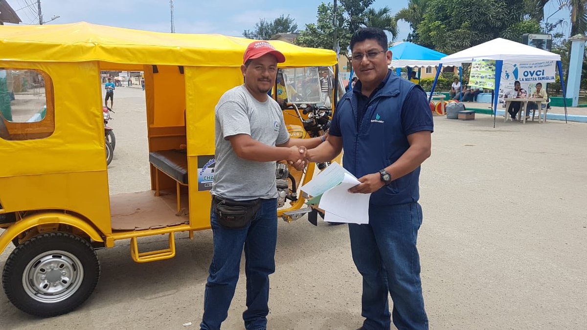 BanEcuadorBP's tweet photo. En el marco de la celebración de los 62 años de cantonización de #Musine, Banecuador financia las primeras moto taxis homologadas para mejorar la calidad del transporte público y la del trabajo de los mototaxistas de este cantón.
#BanEcuador #TeHaceCrecer https://t.co/xcoaL5sHm6