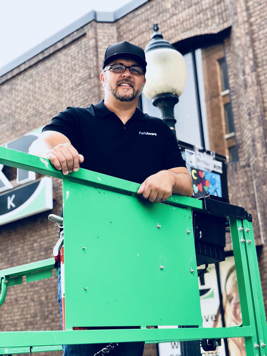 @getparkaware helping  <a href="/ParkCedRapids/">Park Cedar Rapids</a> enhance their view of real-time parking insights. #LoRA #IoT #SmartParking #sensors #LoRaWAN