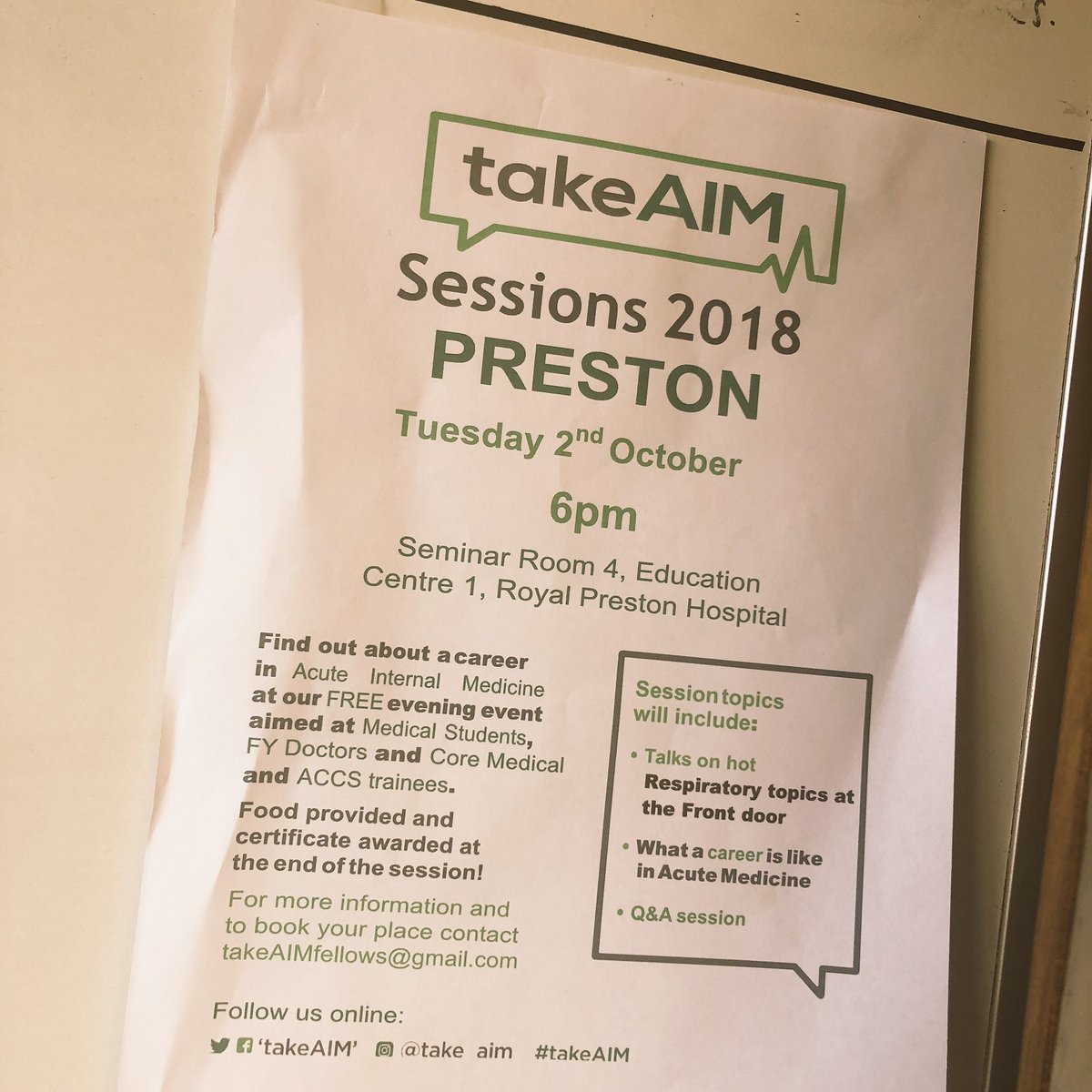 SisterScrappy's tweet photo. This appeared in our coffee room & I joked about putting a poster up in MAU saying “choose ED...sometimes we have cake”
On a serious note...what would you put on your ED recruitment poster?
(other than @DrLindaDykes & @DrRobgalloway teams who’ve already nailed it)
#makeEMgreat https://t.co/eO296FwmPx