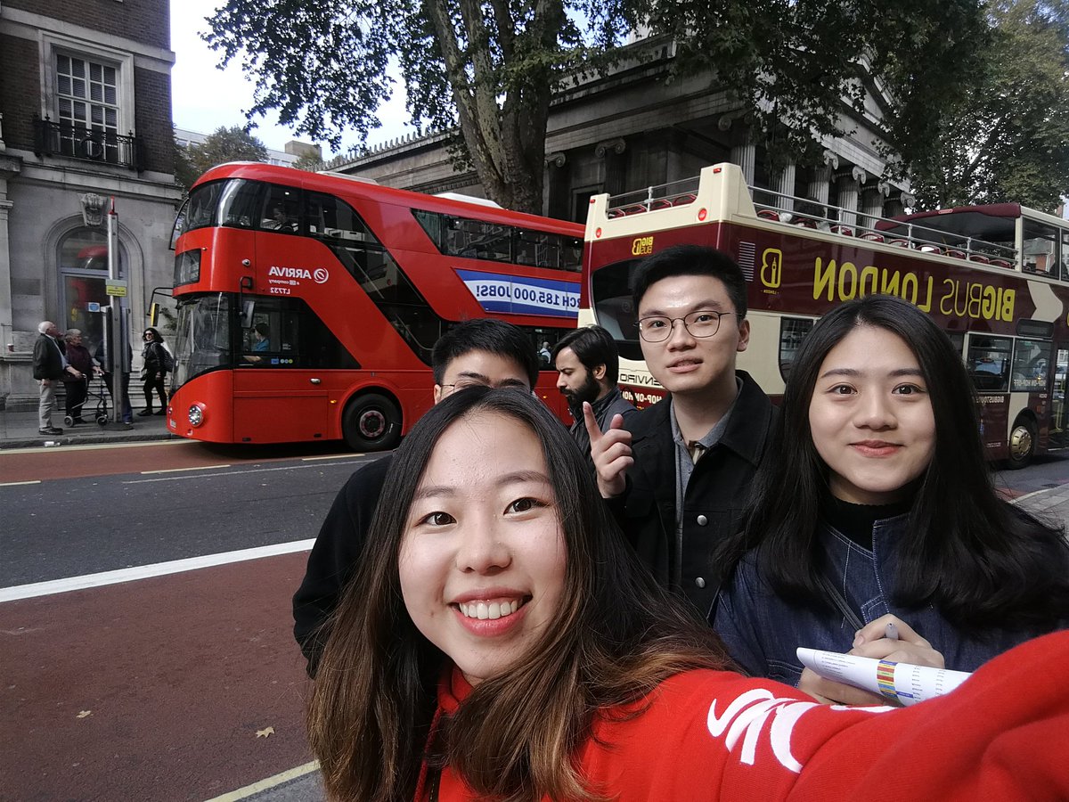 Sun3233's tweet photo. #casatreasurehunt #team19 #bus https://t.co/rjQeQO8Iml