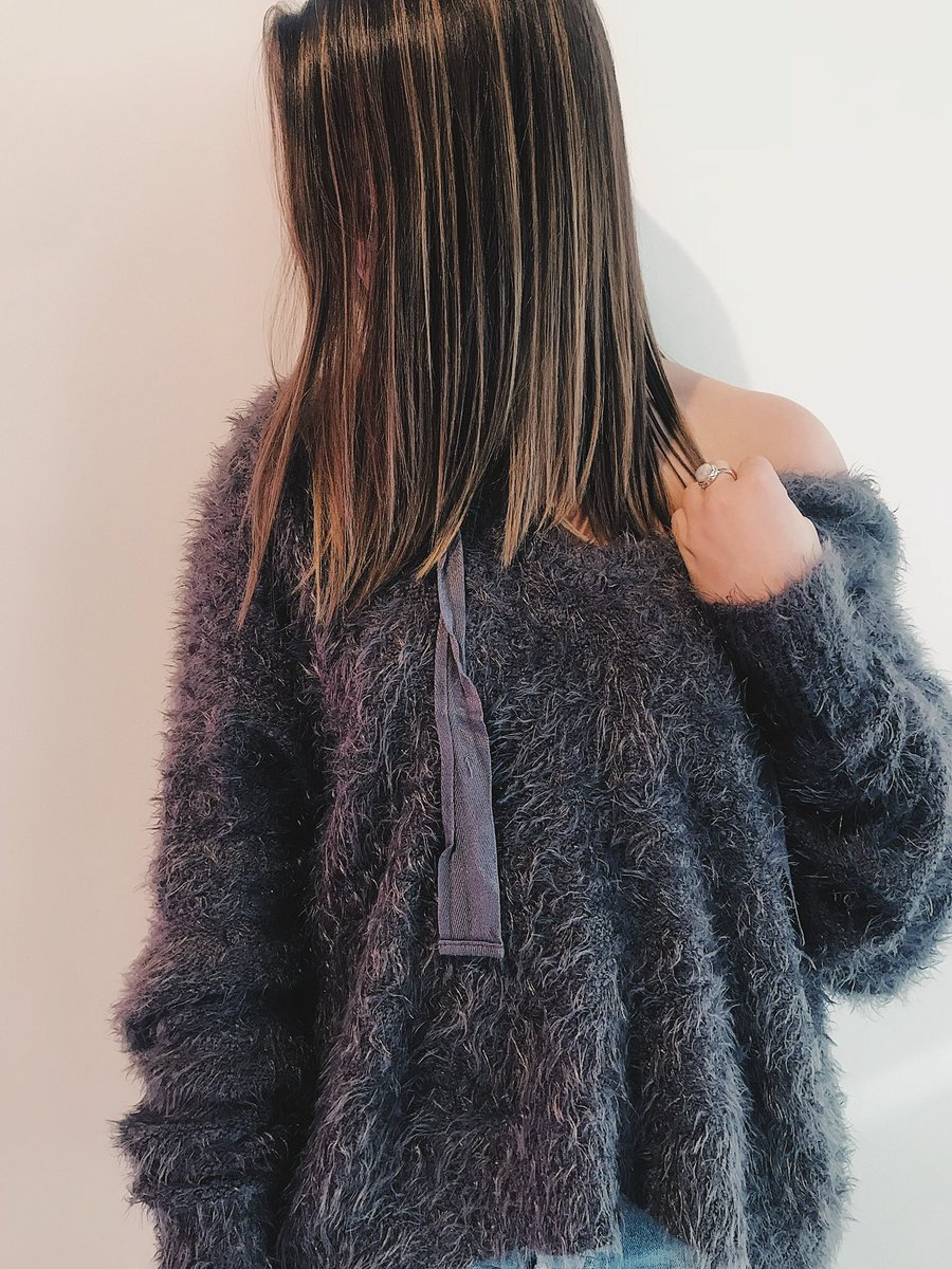 SweetLifeOly's tweet photo. SWEATER SALE✨⚡️ Come in to the shop today and tomorrow and get 20% off ALL sweaters!! It’s time to get warm and cozy🖤 https://t.co/xyUTZVHftC