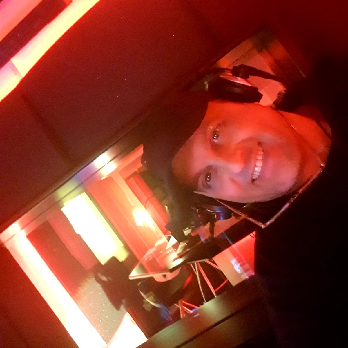 TBorghetto's tweet photo. CONTAINER TRACK  Radio CRT
 Start 4pm until to 6pm
https://t.co/QxKi2l1jus
Tony Baldieri le frequenze
🔊 Cosenza 101.2
🔊 Lamezia Terme 96.8 - 104.4
🔊 Catanzaro  106.7
🔊 Vibo Valentia 104.4 - 96.8
🔊 Crotone 101.0
🔊 Rogliano 87.6
🔊 Locri 92.9 
🔊 Policoro 95.8
🔊 Taranto 94.0 https://t.co/RpSiOgbUvm