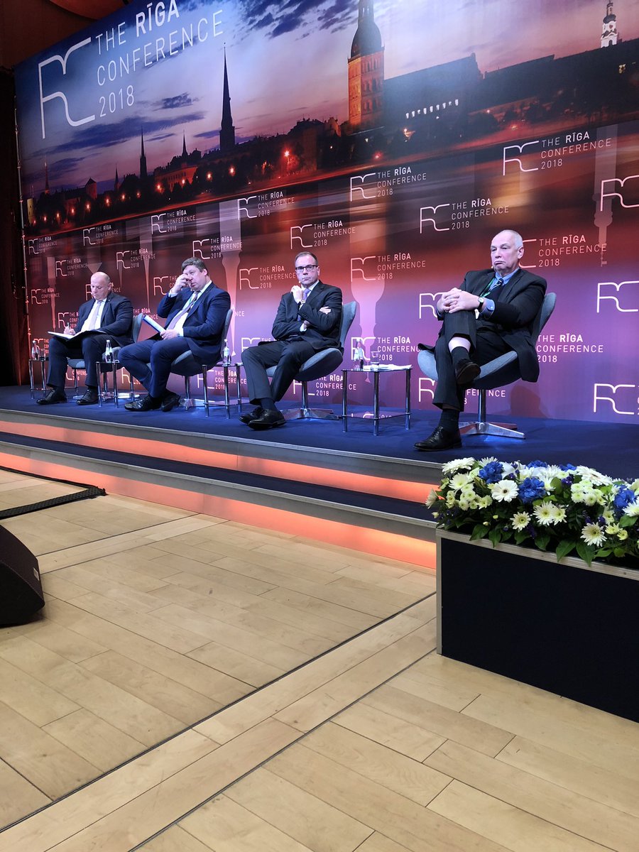 aivarj's tweet photo. #RigaConf18 https://t.co/PwD2gddz9l