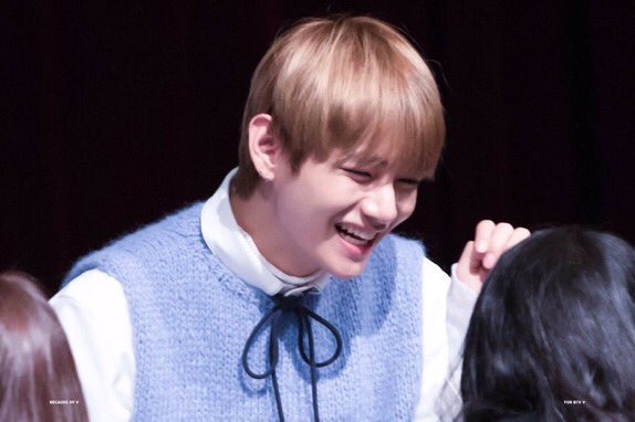 jk_hb_a_'s tweet image. タグするので拡散お願いします😖😖

💜04line(中２)
💜グクホビ推しのテヒョンdr期
💜ノリがいいと思いまs((黙

#armyさんたちと猛烈に絡みたいのでRTしてくれた方フォローします 
 #ARMYさんからの猛絡み大歓迎 
 #ARMYさんたちと繋がりたい