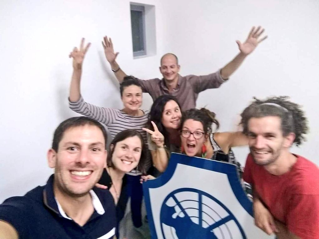 JCE_Montpellier's tweet photo. [La saison des 💫actions💫 ]

En automne, nous récoltons les 🍎fruits🍇 de nos commissions et actions: réunions, Jours J, formations, événements, rencontres, convivialité, débats, conférences, etc. 

Restez connectés🔌📲, le meilleur reste à venir!

#1Pact💥 #BeBetter #JCI🌐🌍 https://t.co/4UNmc4mP5N