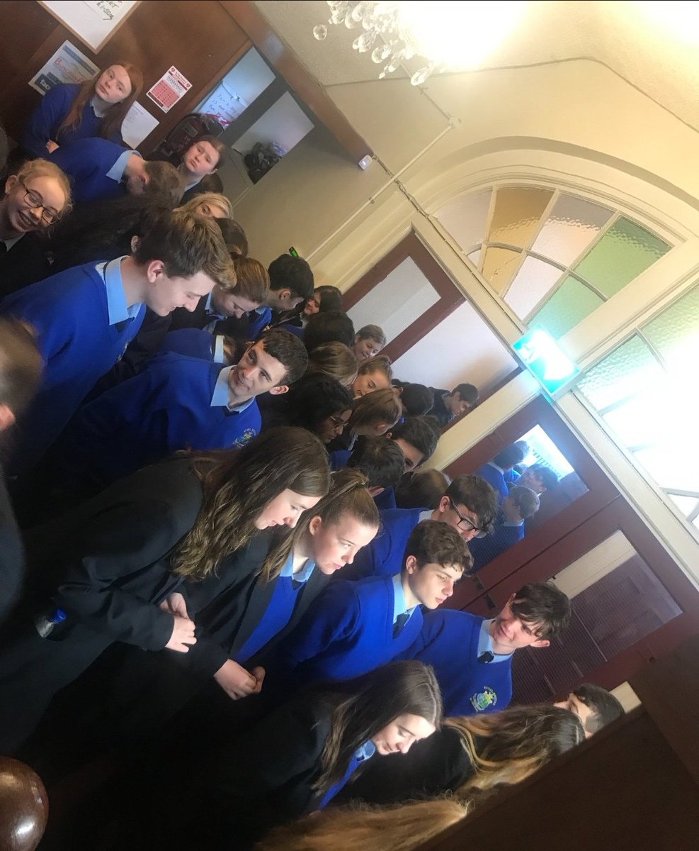 HistScoilMhuire's tweet photo. Great wee spot of revision for Third Year History students and @ScoilMhuireBTY 👌🏻🙈 #Black47 #jcthist #historyteacher https://t.co/zjZgQ5caCB