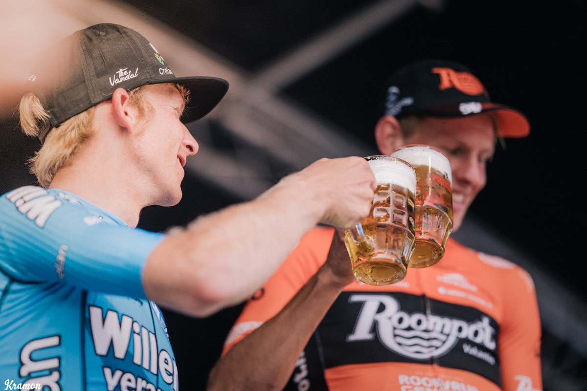 Snipercycling's tweet photo. NEWS: We'll be 'Roompot - Charles Cycling Team' in 2019❗️
📲 Read more (in NL & ENG): https://t.co/uueX5sY8Rd https://t.co/Oova8a1wjB