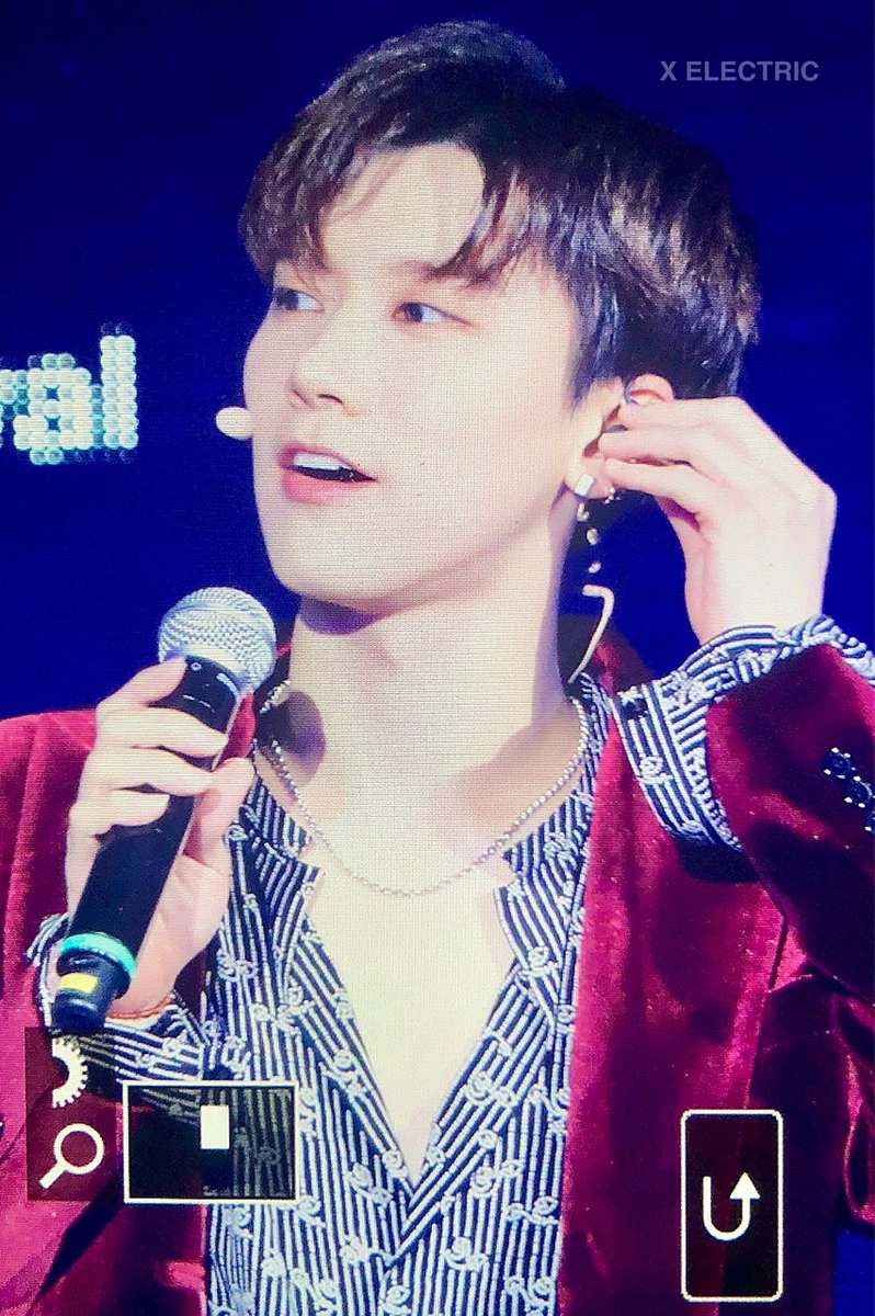 Xelectric10's tweet photo. 180928 강남 페스티벌 
천사야 >3<
#NCT #TEN  #텐 
#NCT2018 https://t.co/j4F3HgWMGj
