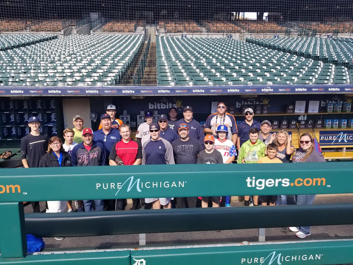 TheProfGroup's tweet photo. Comerica Park's Fantasy Batting Practice. It was a great time with absolutely fabulous weather. We couldn't have had a better day to enjoy the ballpark! #TPG #TheProfGroup #ComericaPark #Detroit #Tigers #swingbatter #swing #1984WorldSeries #Pitcher #americasfavoritepastime https://t.co/Tl5iZxtjjO