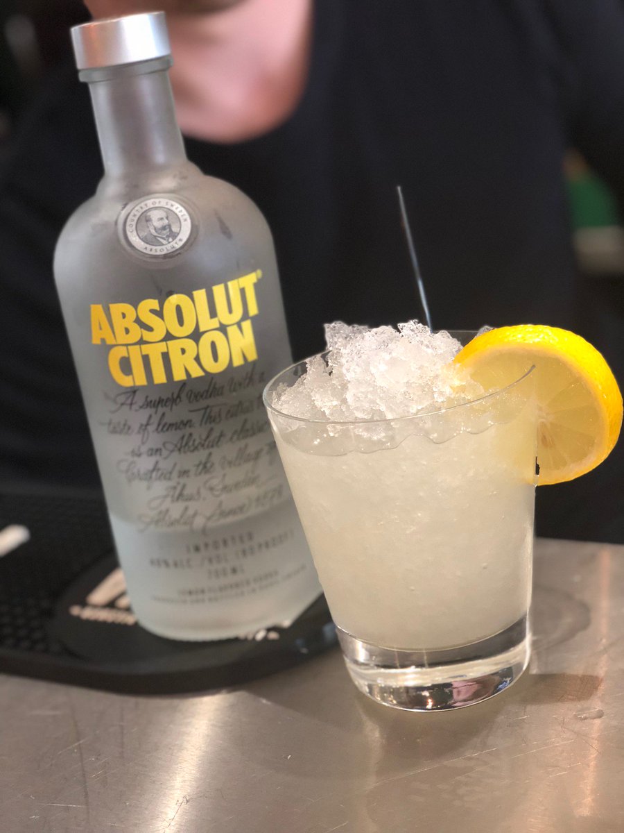 PeelOne's tweet photo. Two for one on all of our cocktails now until 6.30pm🍸... what more could you want on a Friday afternoon?😜 https://t.co/cdCioh4uCR