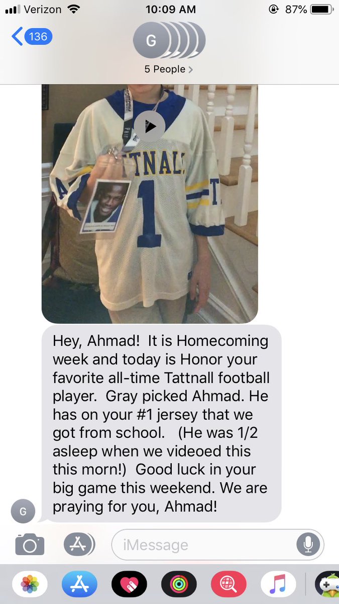 AhmadBarron's tweet photo. Awww man this guy made my day this morning! Brought tears to my eyes while putting the biggest smile on my face as well! This is why I do what I do, It's Bigger Than Me! Gray, you inspire me just as much as I inspire you! You are #1 my guy! I love you kid💛💙
#G1FTED
#Share https://t.co/Wa3GXNqQPC
