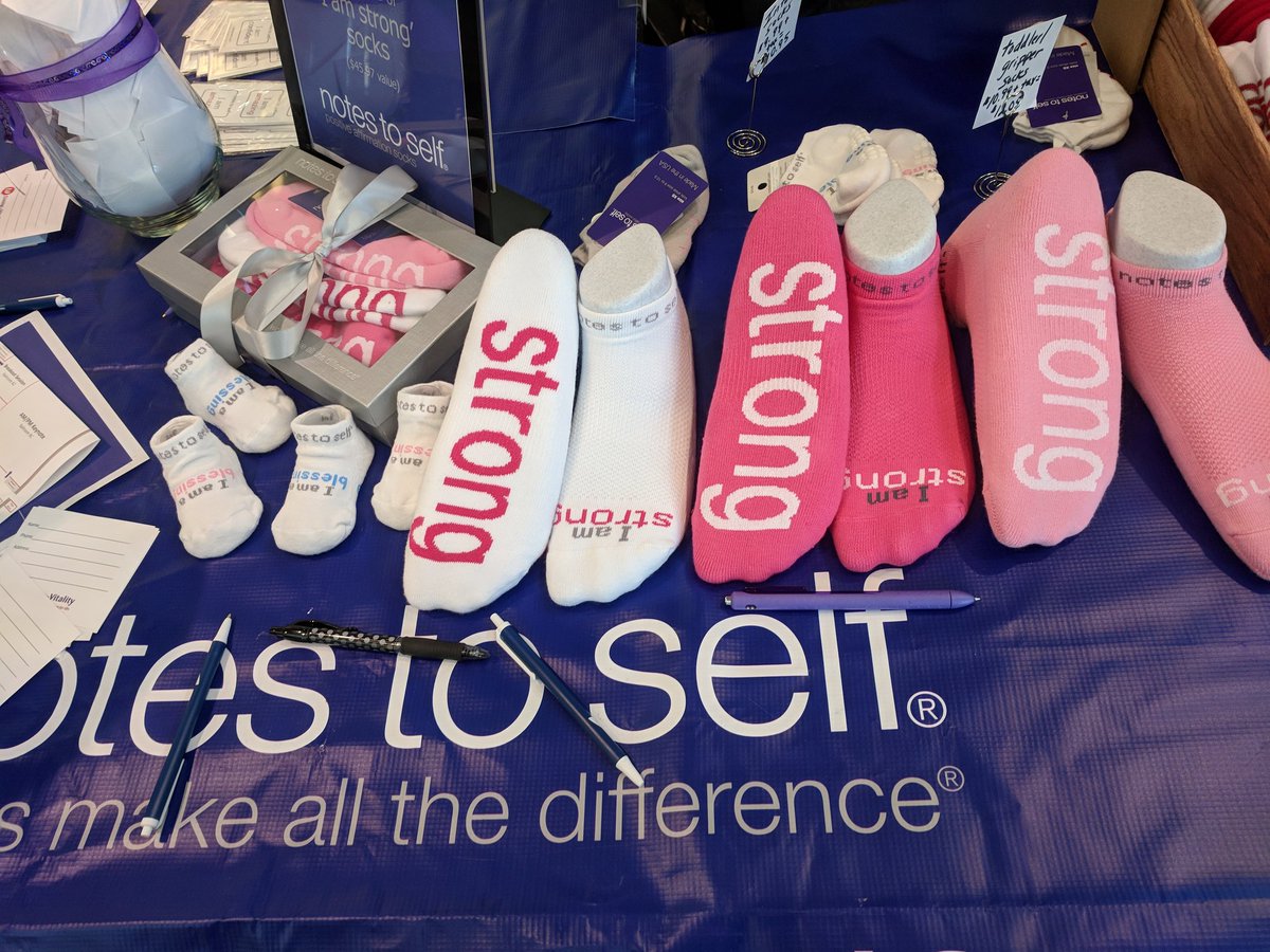 Yay for @notestoselfsock! I am at LIV in Vitality 2018 #livinginvitality #shawneemissionhealth #liv #livkc #livingwhole #selfcare  #overlandparkconventioncenter #wellness #livinvitality  #KansasCity #wellnessevent #wellnessconference #overlandpark #notestoselfsocks