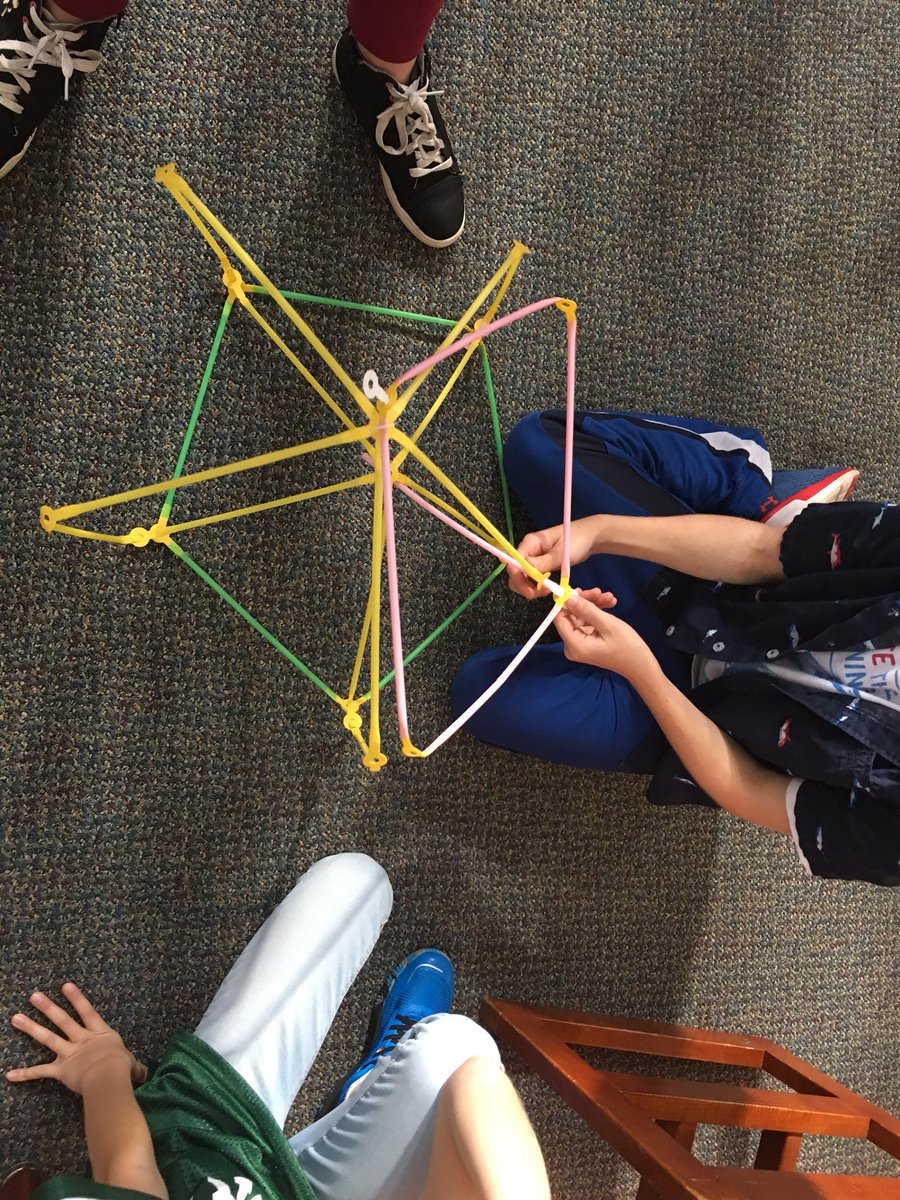 JenniferKinkoph's tweet photo. Testing doesn’t kill the imagination in these 4th graders!! Building Time Machines and Presents Fit for a King with Strawbees!! #LeightonPride #Strawbees https://t.co/zecfQ1A5vS