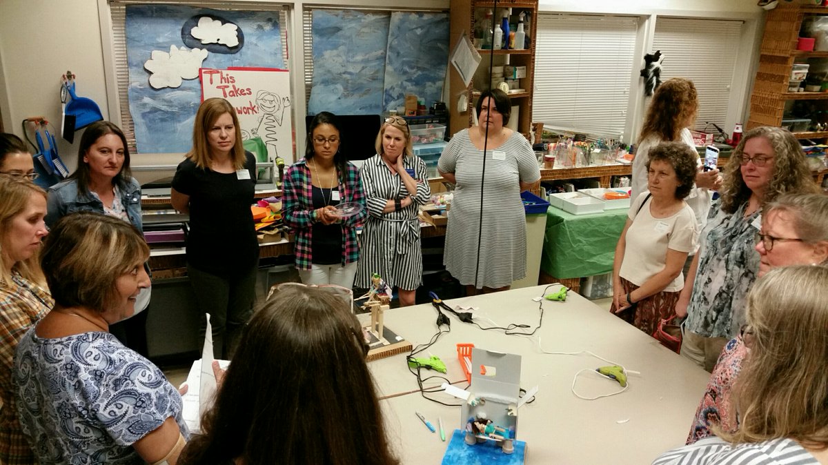 GISLibrarians's tweet photo. GISLibrarians visit the Westminster Skunkworks maker lab. https://t.co/We6slBGW3k