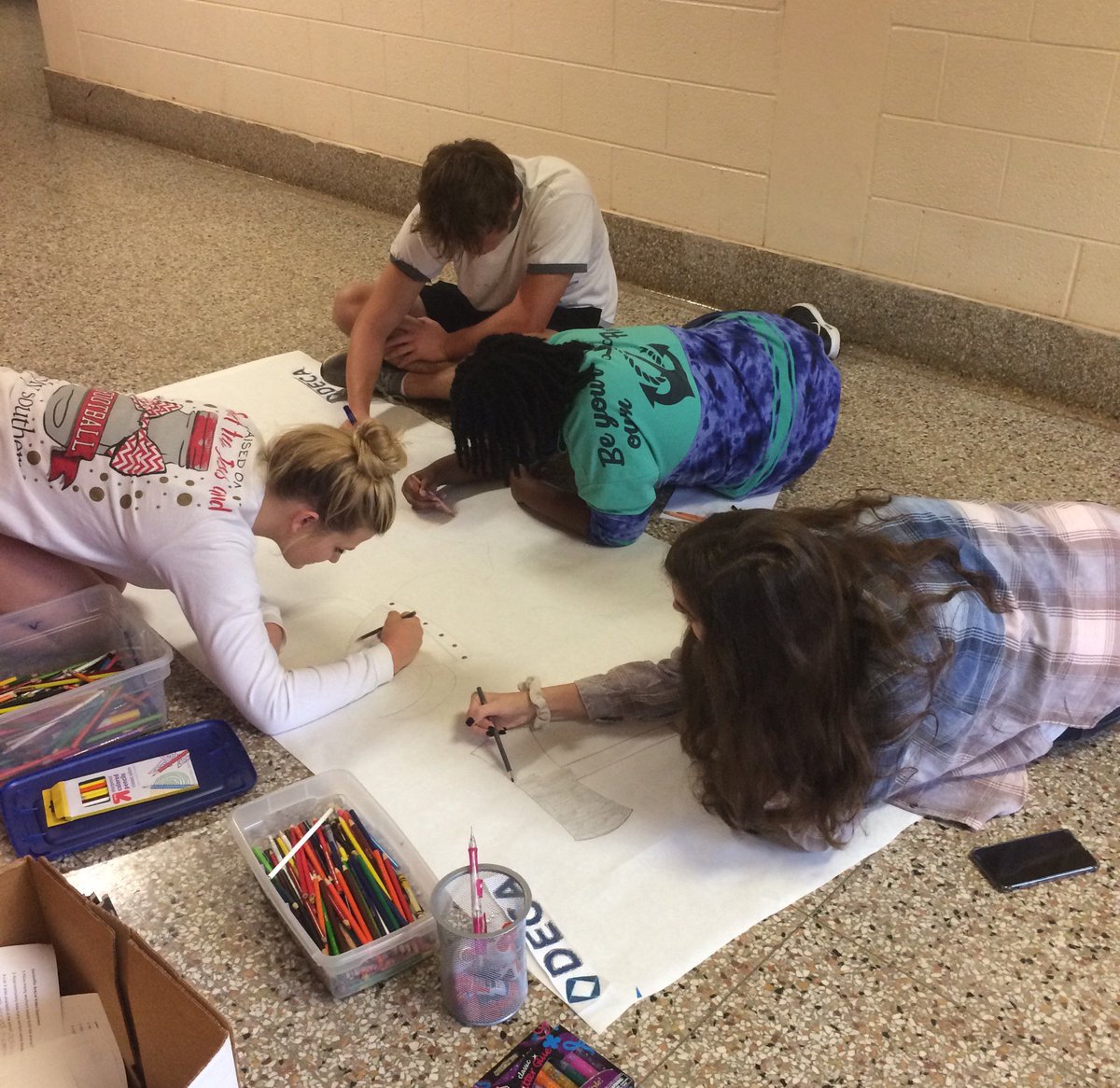nwhscte's tweet photo. Deca members creating our Homecoming banner! https://t.co/UDz3FSkCCo