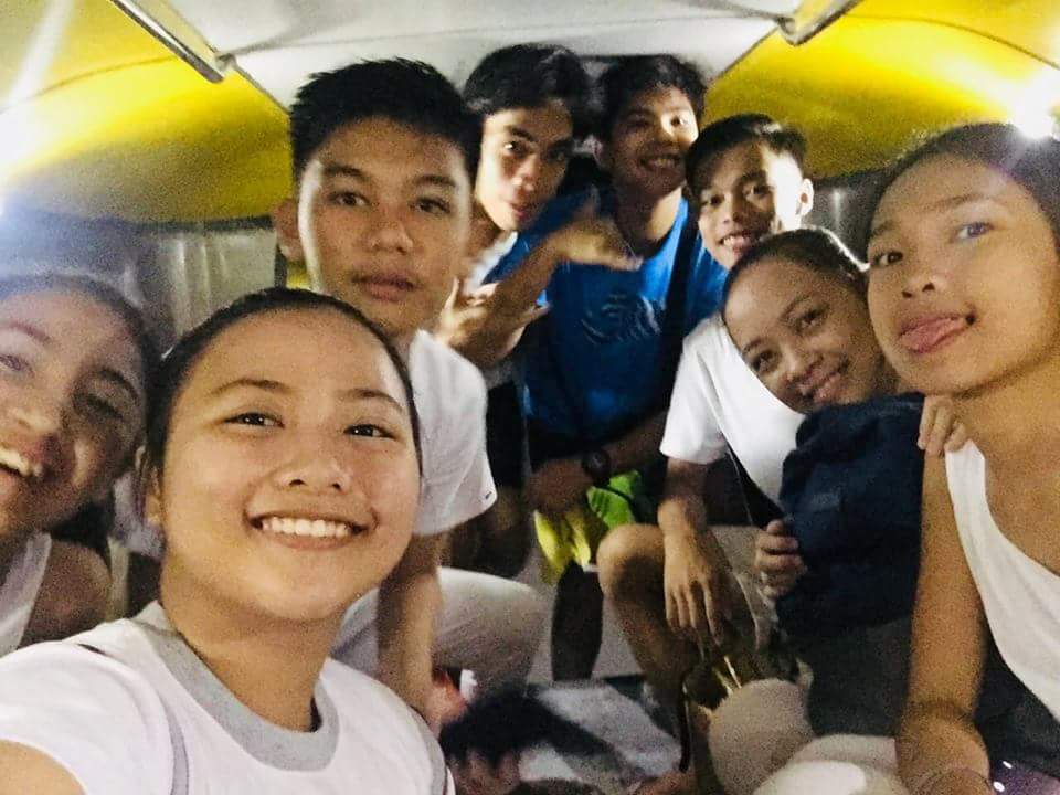 jhuniels's tweet photo. Ito yung pinaka masaya duon eh dagdag Kaibigan na naman. 😘
(ISANG PAMILYANG ANGHEL) ✨
#3replace #Superbless https://t.co/1FH66YlJ0S