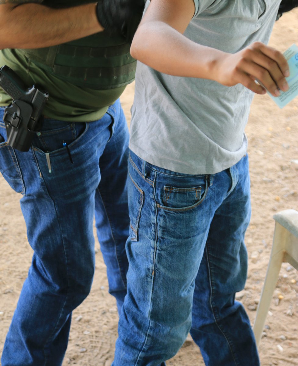 CBPRGV's tweet photo. . #RGV #BorderPatrol agents assisted the Roma Police Department @romapolice in the discovery of a stash house operation resulting in the apprehension 34 illegal aliens. @CBP #BorderSecurit #SouthwestBorder #AlwaysVigilant #USBP #HonorFirst
https://t.co/HZKacvr0k6 https://t.co/k6d714moSl
