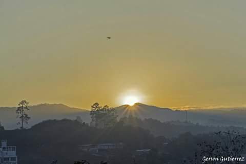 JoseEdilbertoV5's tweet photo. Lindo amanecer https://t.co/tOGlUl5MHq