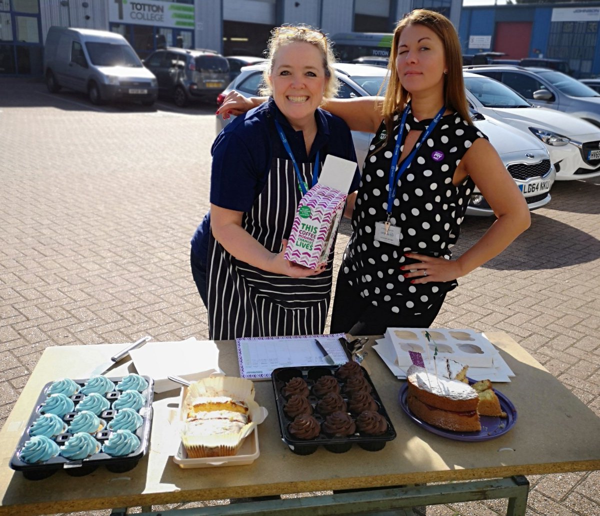 AmicusITS's tweet photo. Hampshire IT MSPs @AmicusITS bake it, fake it and dish it out on Thursday to staff and our #TrinityCourt business neighbours in the sunshine on #MacmillanCoffeeMorning 2018.  £198.12 raised to go in the pot. https://t.co/uVkkLpV9q0