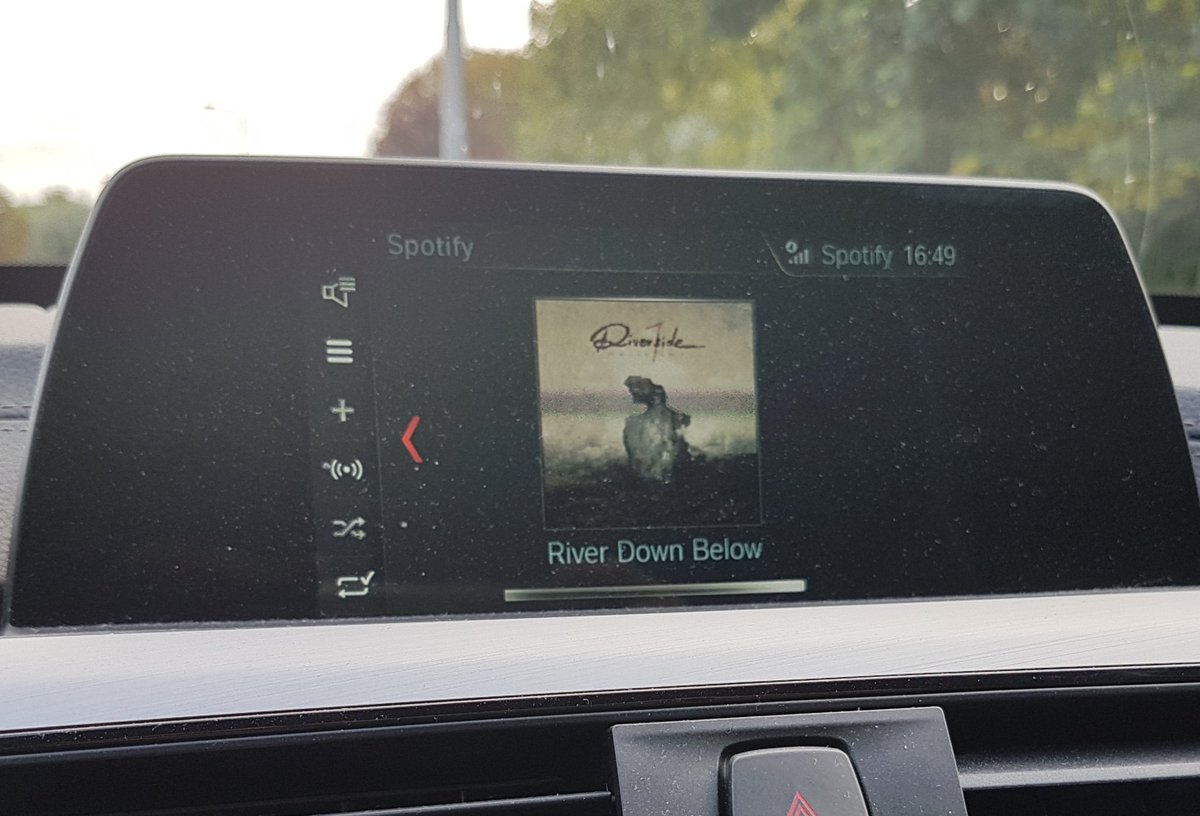 MertensGuido's tweet photo. Wat kan autorijden soms toch heerlijk zijn met het FANTASTISCHE nieuwe album #Wasteland van @riversidepl https://t.co/xWZaX8PgQm