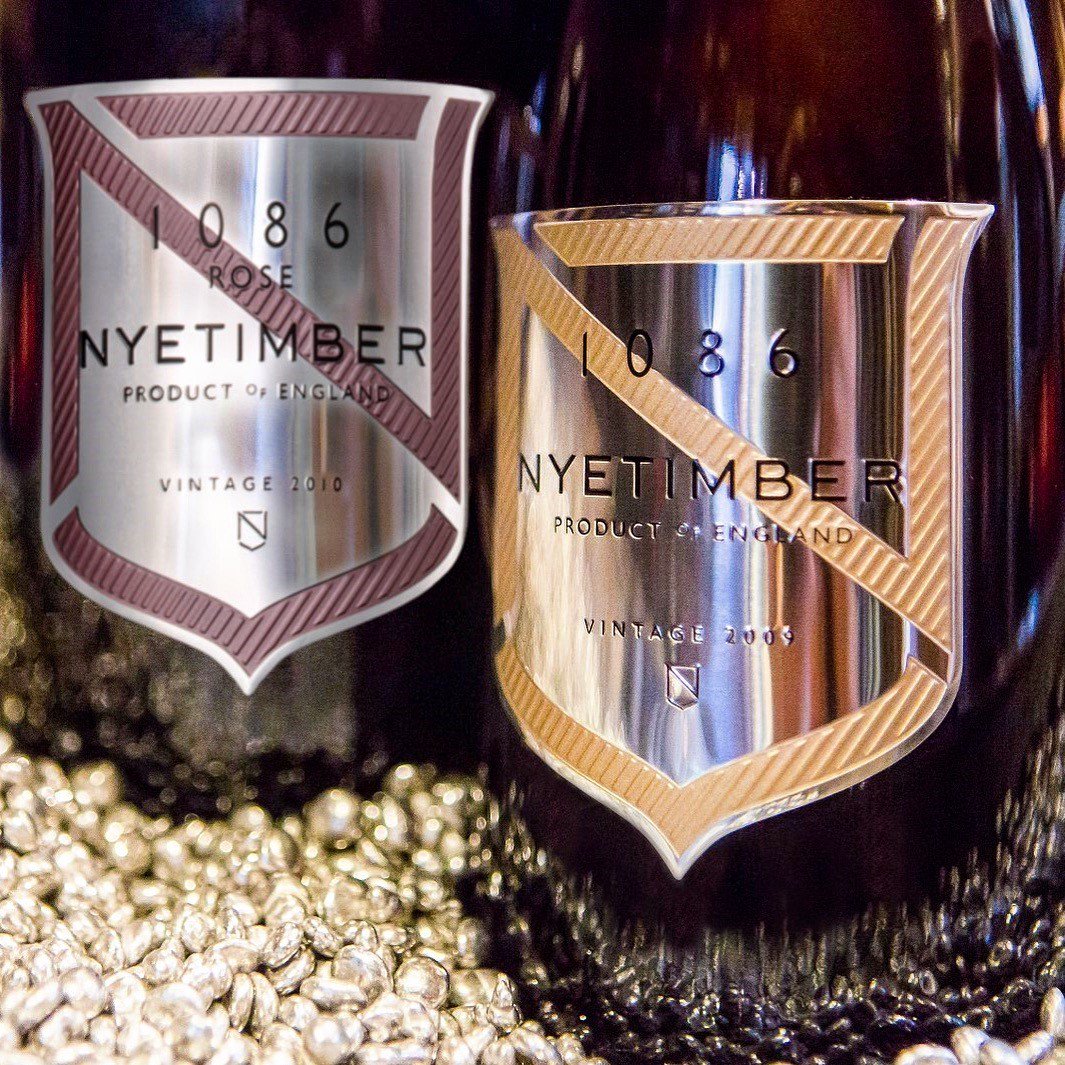 An extra reason to toast the end of the week, if we needed one, 67 Pall Mall is one of the first places in the world to serve Nyetimber's white and rosé 1086 prestige cuvées, released this week to celebrate their 30th anniversary! 🥂 #Nyetimber #englishsparkling #67pallmall