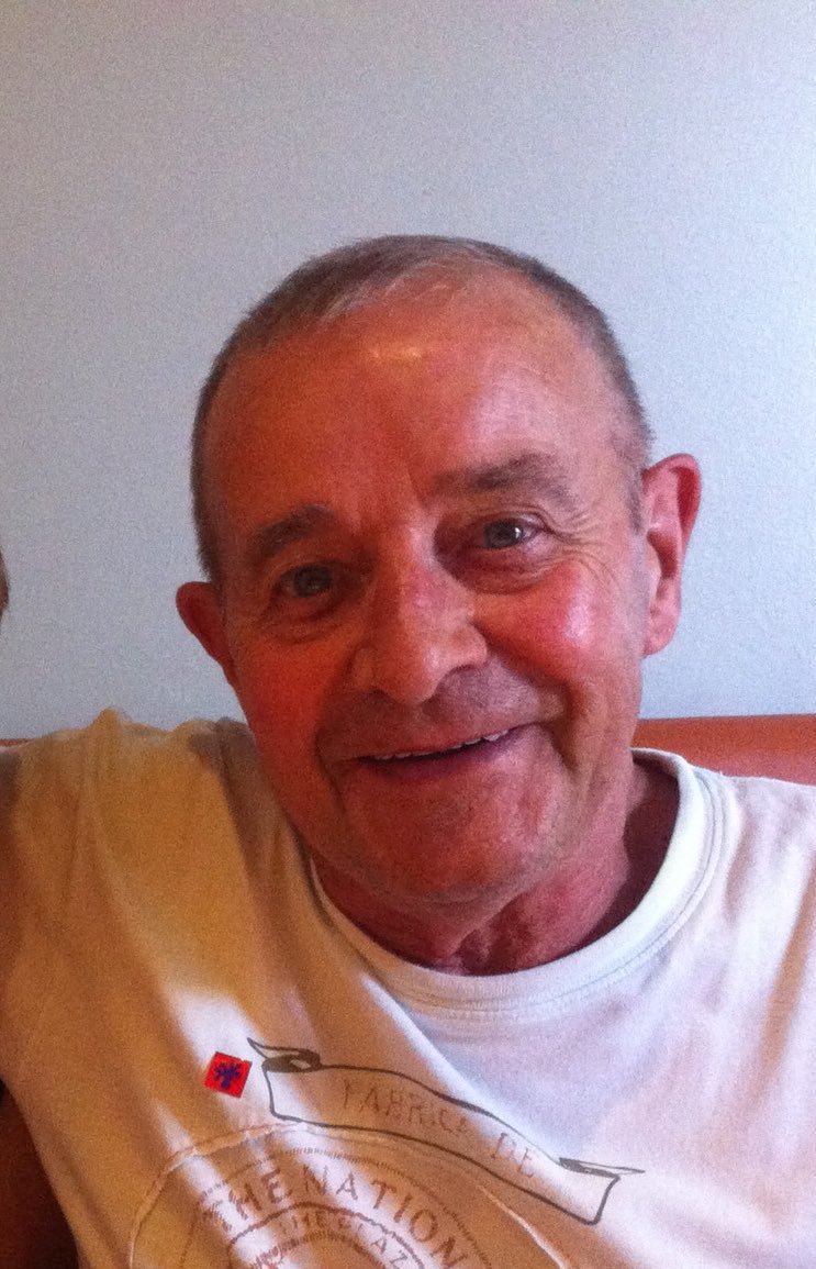 gcwFFF's tweet photo. Thank you so much to my #valuemaker family, in supporting @macmillancoffee today and raising Β£100 in memory of my lovely dad π #VMAC18 @nhsFFF https://t.co/lARuGQ2GyR