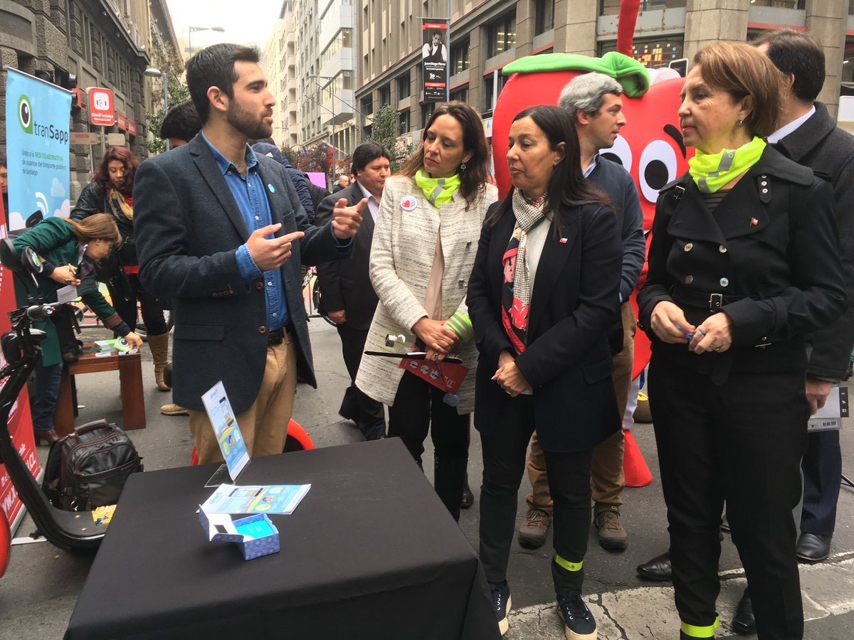 pyd_mtt's tweet photo. La Comunidad de Emprendedores en Movilidad impulsada por @ciudadinteli_cl, está presente en el #DíaNacionalSinAuto 💚aportando con aplicaciones y dispositivos a facilitar la movilidad de las personas mediante el uso de la tecnología en distintos modos de transporte https://t.co/86AEbhxw8B