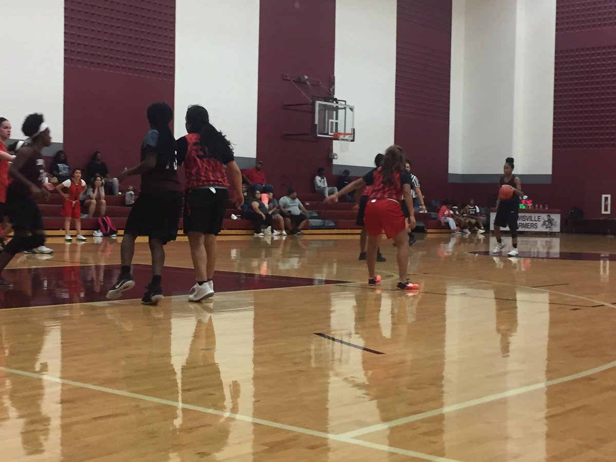 CoachStowe40's tweet photo. Four weeks of fall league ✅ #learngrowimprove #creekviewleads @CFBathletics https://t.co/Jdoftc9c5X