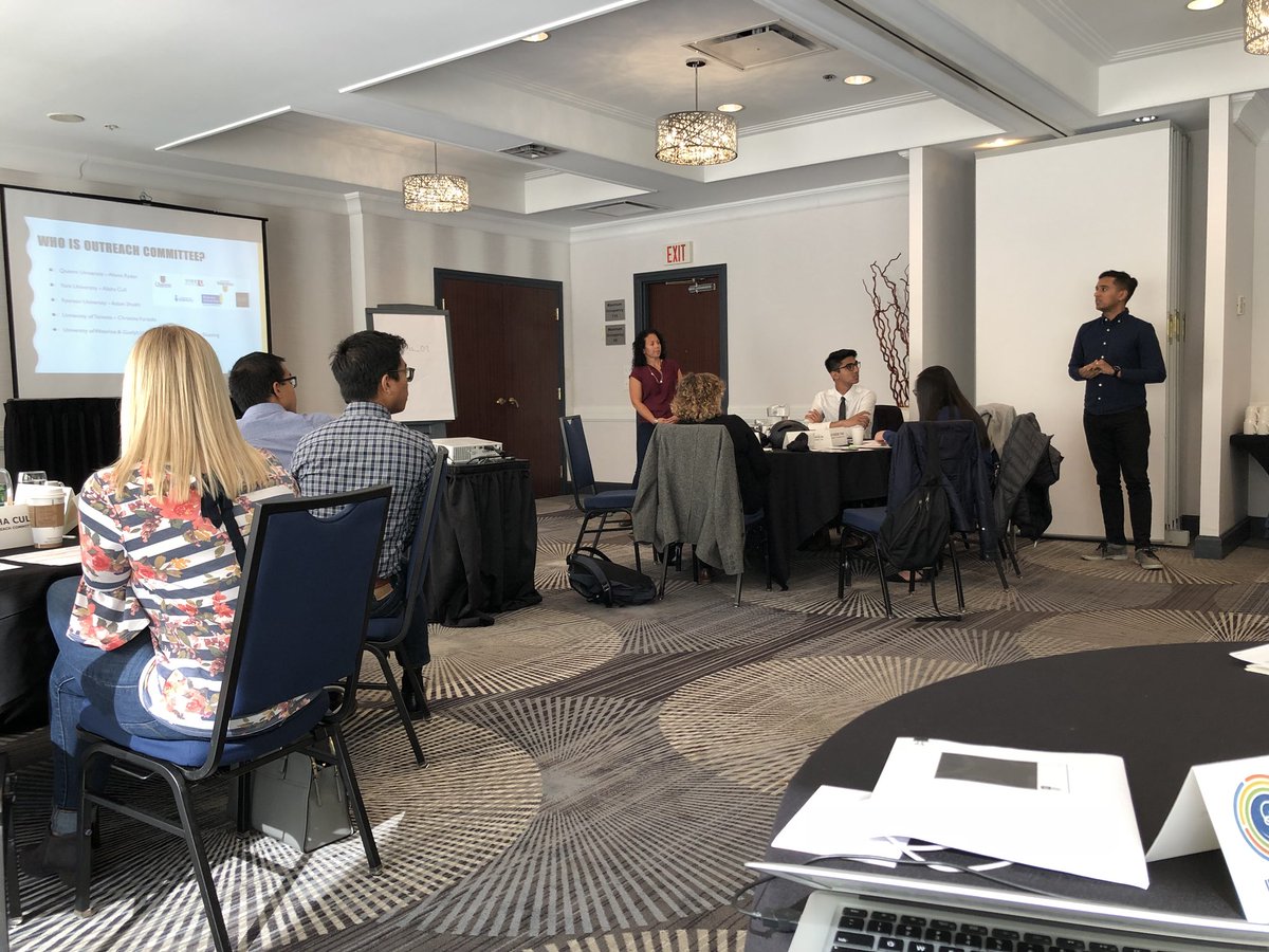 OntarioPlanners's tweet photo. Today we’re holding a joint meeting with our Outreach and Student Liaison Committees! Great to engage our student reps and discuss how #planning students can join and participate throughout the school year. #studentplanners #OntarioPlanners #OPPIStudents #futureRPPs https://t.co/Q9Foxz6HHv