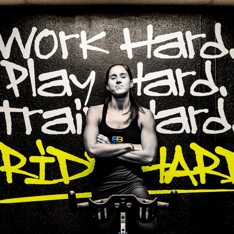rgmagsbda's tweet photo. Health & Wellness: The art of modification.
Christine Dailey goes beyond fitness for your stage of life.
Full story on https://t.co/dztKw4P1Xj: https://t.co/y1JG8zoCL6
#rgmags #rgfall #bermuda #fitness #health https://t.co/ZgweRSlZa1