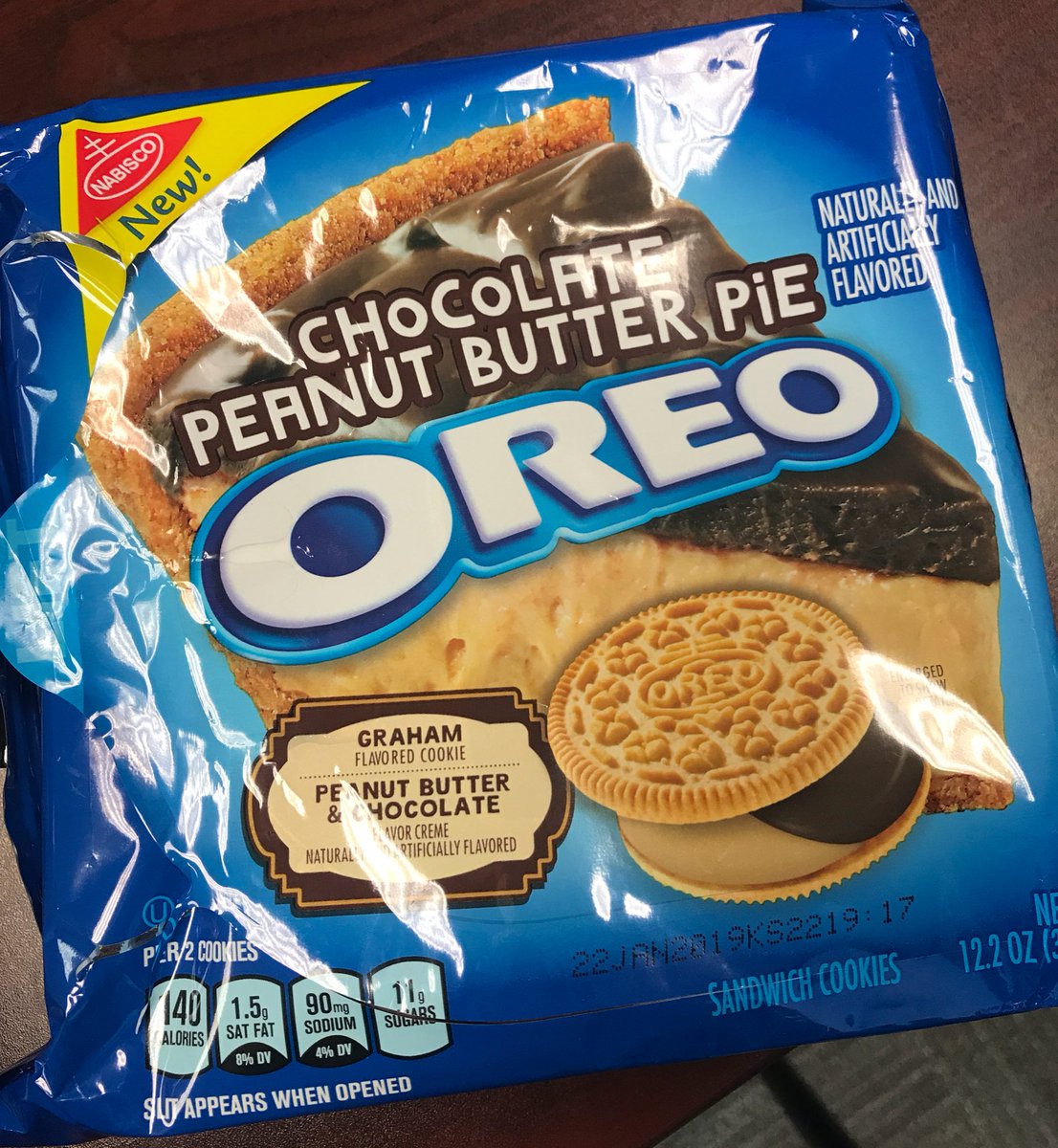 erin_nichols's tweet photo. .@andrew_solano is the real MVP today for bringing these to the office! Yummmmm 😋 #SweetToothProblems #DatGrahamCrackerCookieTho https://t.co/IxDZSzIzZi