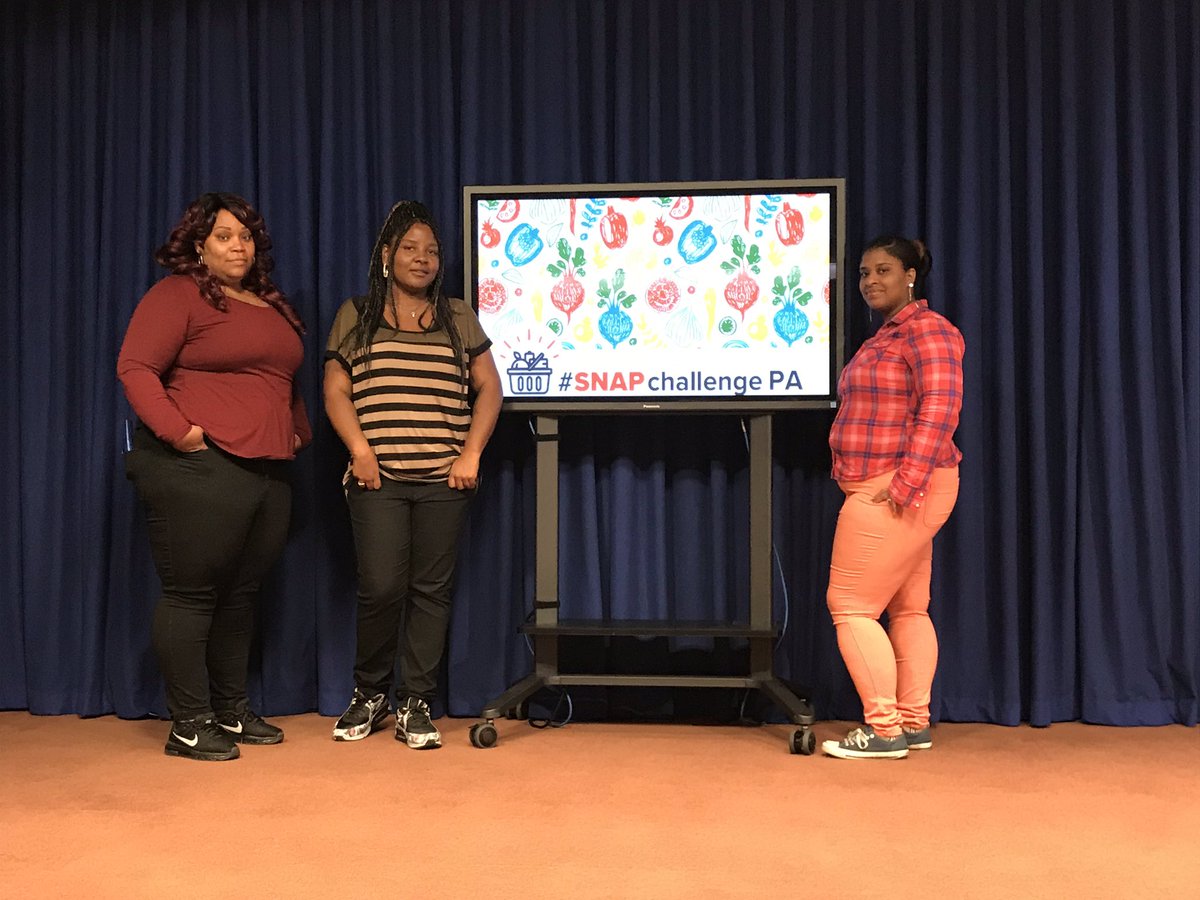 thebwhnetwork's tweet photo. We’re in Harrisburg for @secretarymiller ‘s #SNAPchallengePA. Network advisors Camille and Danisha and @witnesses_natl Witness Nike are here to tell our legislators #NOCutsToSNAP https://t.co/MaUwRgpTgp