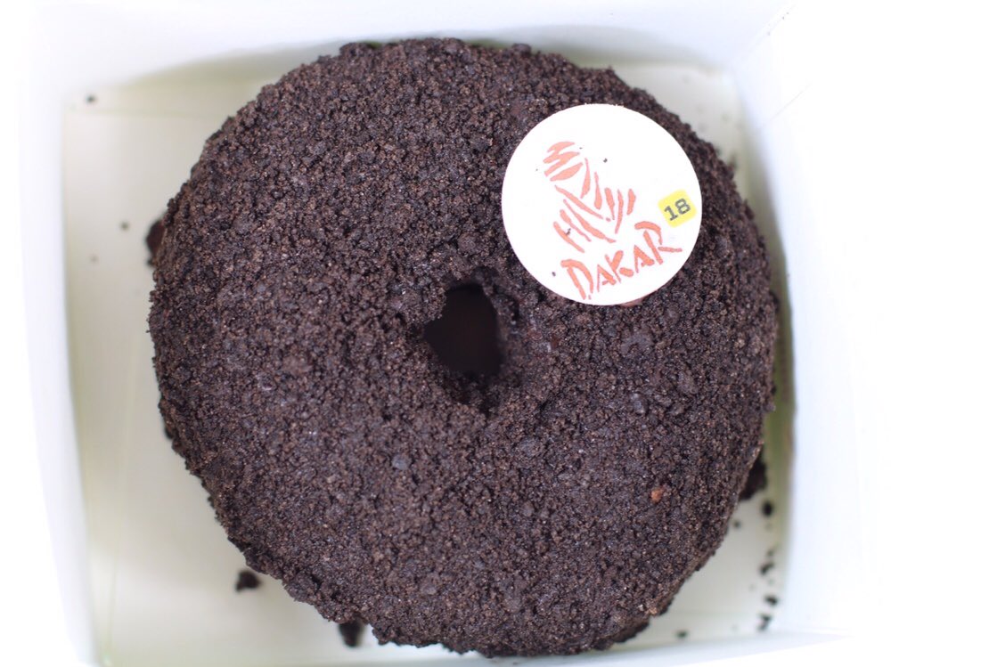 DeepSilverUK's tweet image. It’s #Dakar18’s launch day here in the UK and to celebrate we collaborated with @doughnuttime_uk to make these beauties for the office! #Doughkar18 @BigmoonEnt