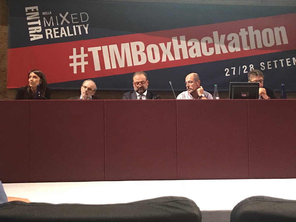 MMariani77's tweet photo. #TIMBoxHackathon @EngineeringSpa @DSEngSpa https://t.co/8nUd0iawvX