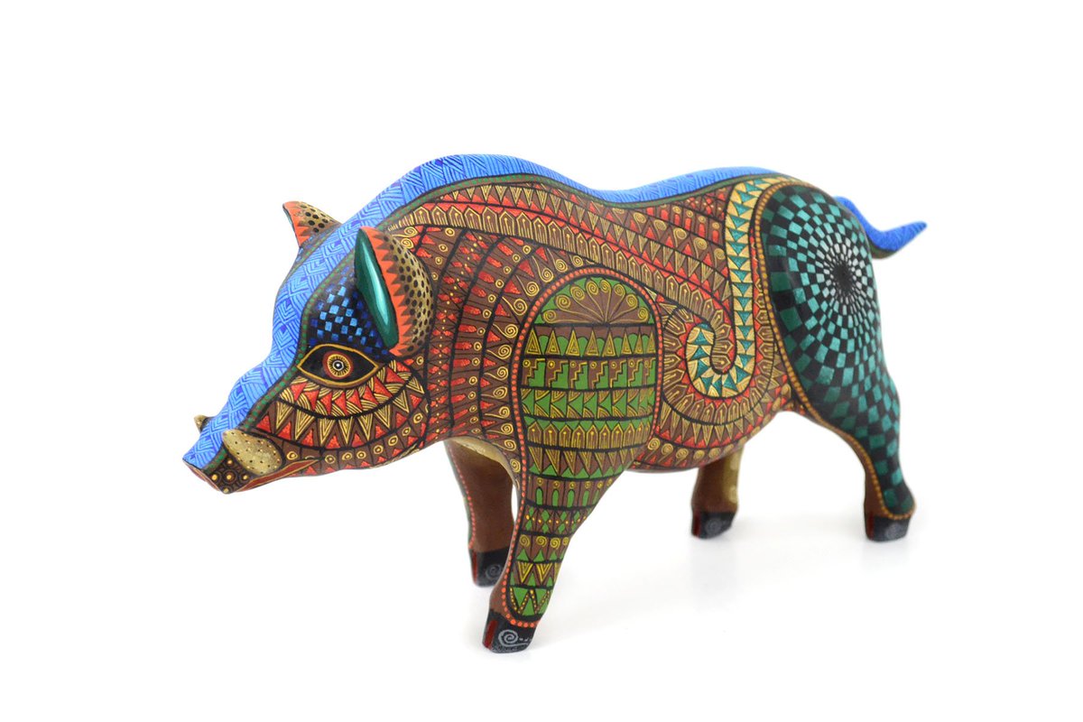 Estilo_Mex's tweet photo. Nuevas y hermosas creaciones llegan a nuestra plataforma, disponibles en la Expo-Venta Especial Oaxaca hasta el 20 de octubre en nuestro Showroom
.
¡Visítanos! https://t.co/D6OkYptzau
.
.
.
#Madera #Alebrijes #Tonas #Oaxaca #Hechoamano #TalentoMexicano #ArteMexicano https://t.co/Rb29zUYCel