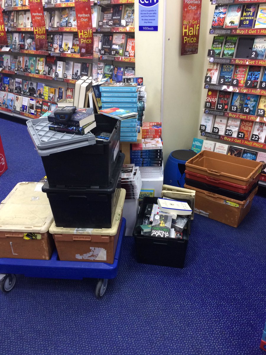 Call_me_Milk_'s tweet photo. @WHS_Carpet Somewhere up north:

☑️ Shitty carpet
☑️ Blocked entrances
☑️ Mystery lucky dip skip of things https://t.co/5mVhXwrpFW