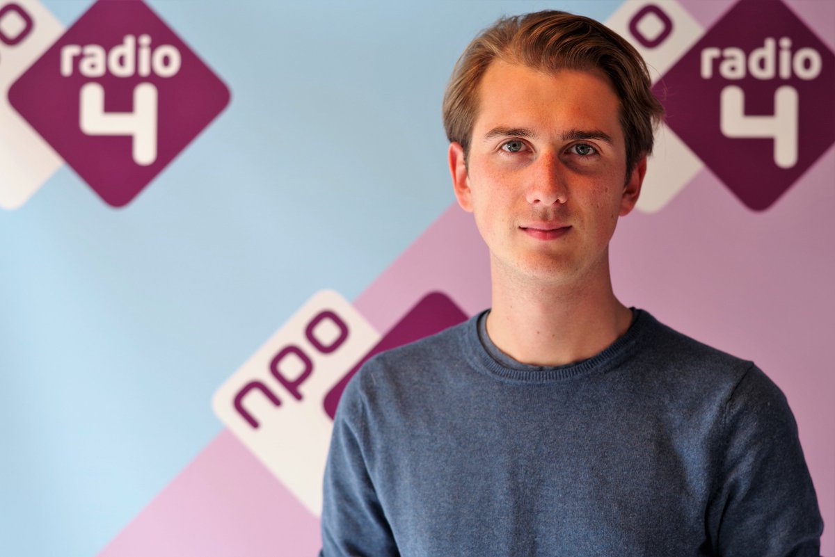 PodiumRadio4's tweet photo. Straks live in de studio @NPORadio4 pianist Matthieu Idmtal. Hij nam een cd op met werk van Scriabin. Hij is al aan het inspelen! https://t.co/6YBPWkdzgo