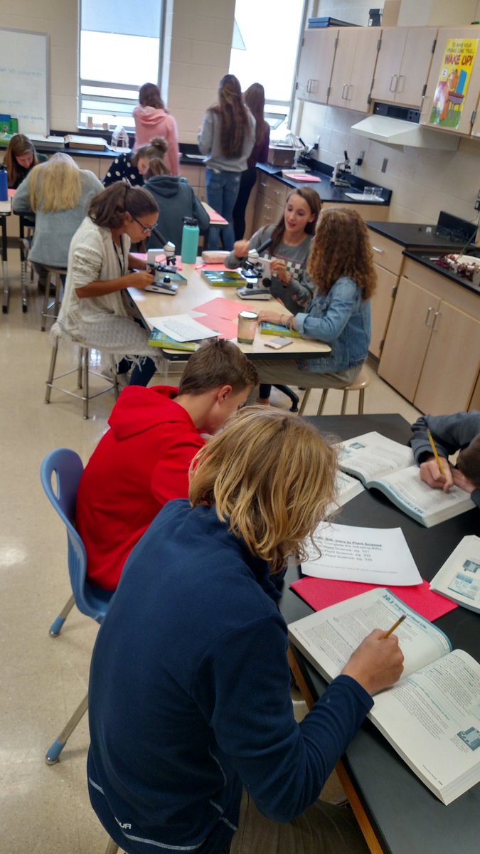 9th grade Agriculture General Science Plant Science stations- pond water, dissected flowers, classifying plants, etc. #Easternyorkhigh
