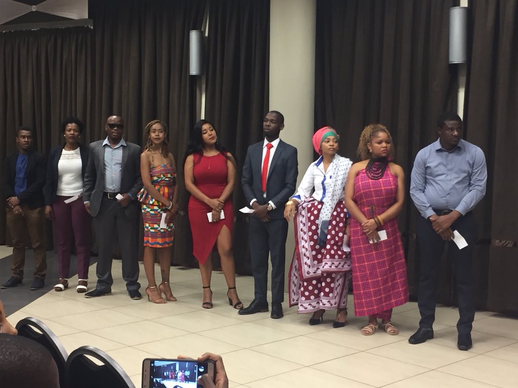 RLC_SAfrica's tweet photo. #YALI_SA_Cohort15 #BusinessTrack waiting on the line to accept their certificates #YALI_SA_Cohort15 #GraduationsDay #YALICohort15 https://t.co/o3CqXSDgE9